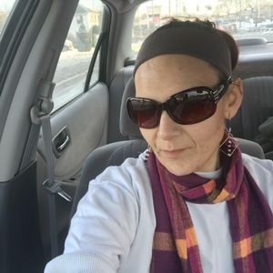 Meet your Posher, Andrea